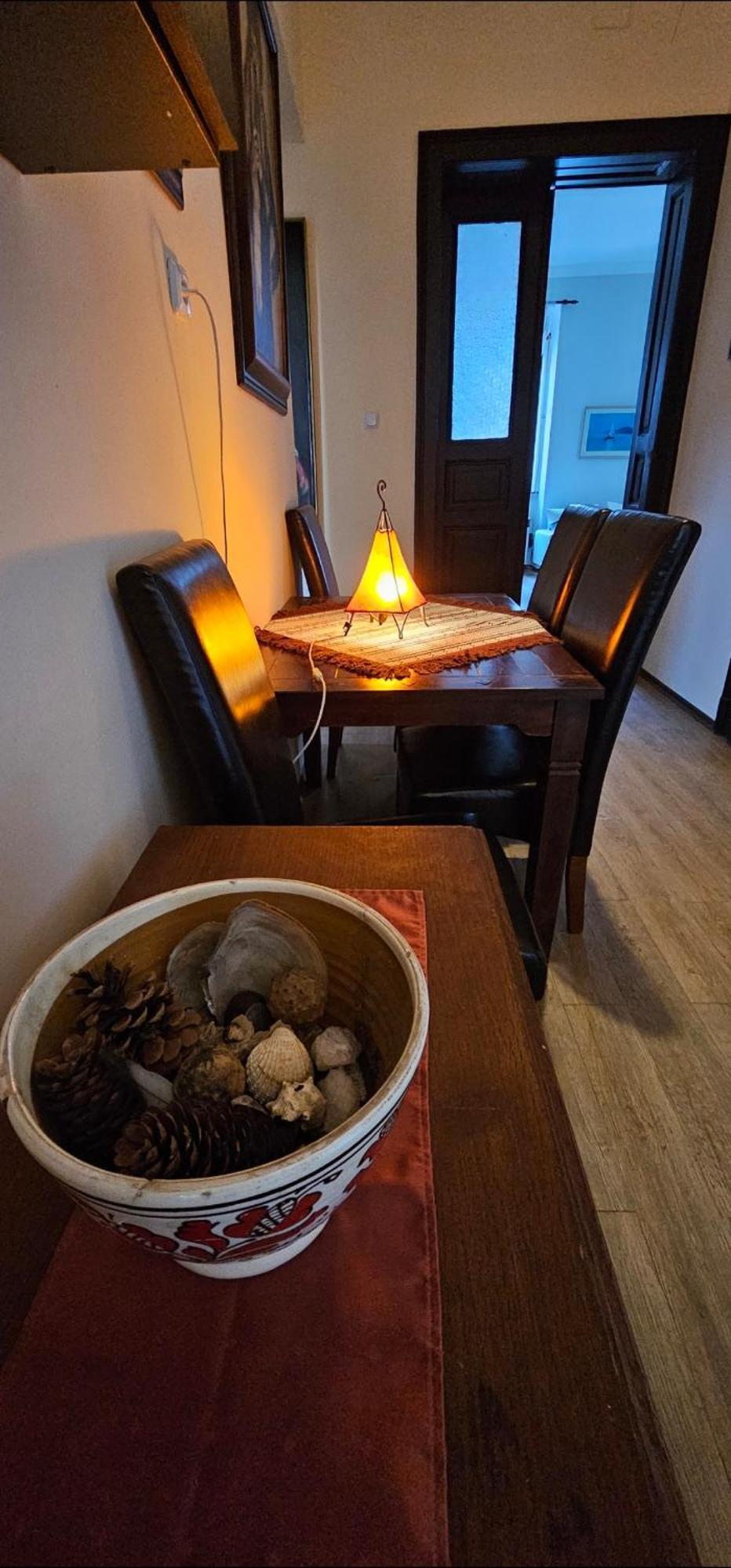 Artist Apartment Кестели Екстериор снимка