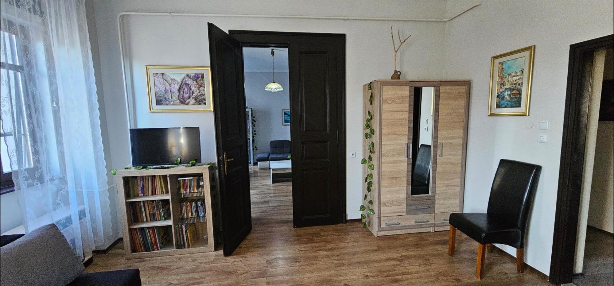 Artist Apartment Кестели Екстериор снимка
